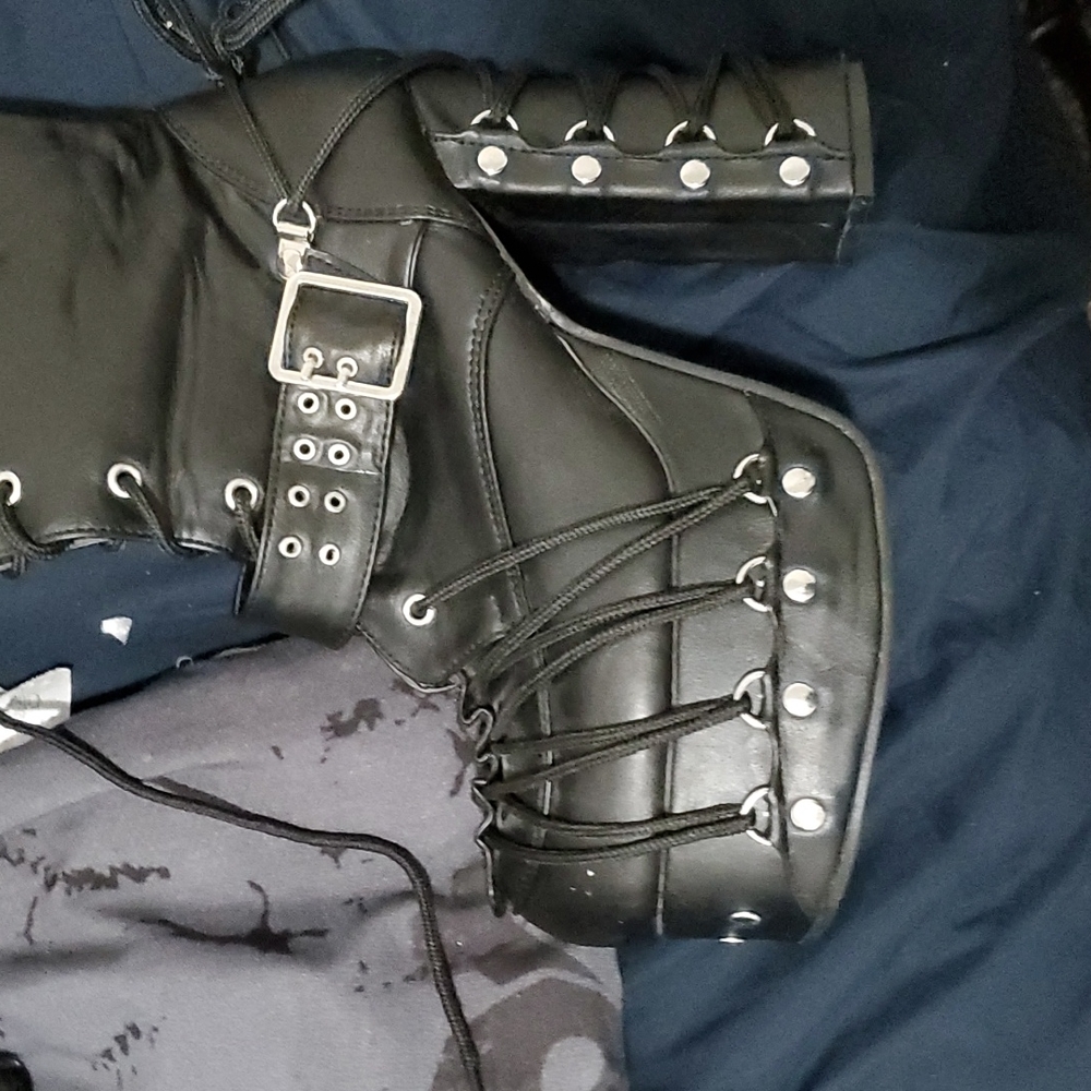 DEMONIA CHARADE-206 - Picture 6 of 6
